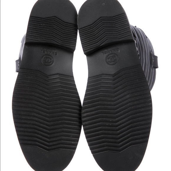 ❌SOLD❌  Chanel Mid-Calf Moto Boots - Picture 5 of 5